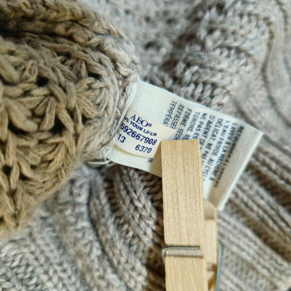 American Eagle Outfitters Womens Cardigan Sweater M Tan Button Up Pockets Tan - Picture 6 of 7